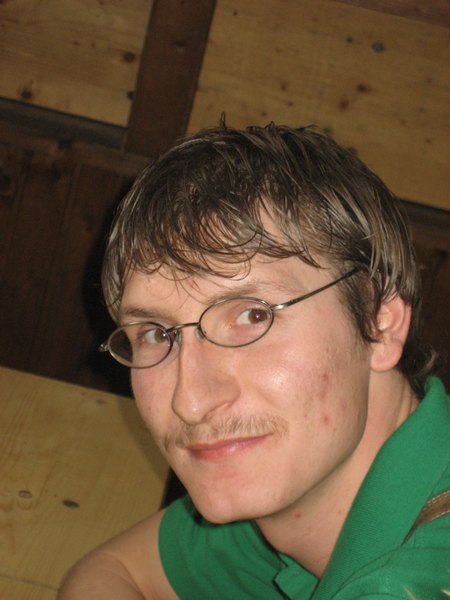 handl_1.jpg